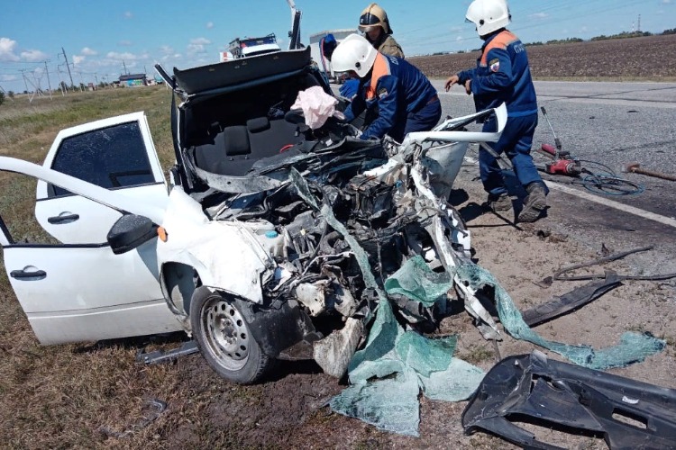 В ДТП на трассе около Балакова погибли 3 человека