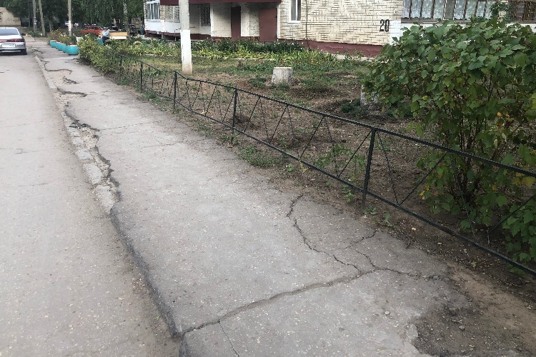 Депутат Мария Копыльцова объяснила почему не ремонтируют отдельные дворы
