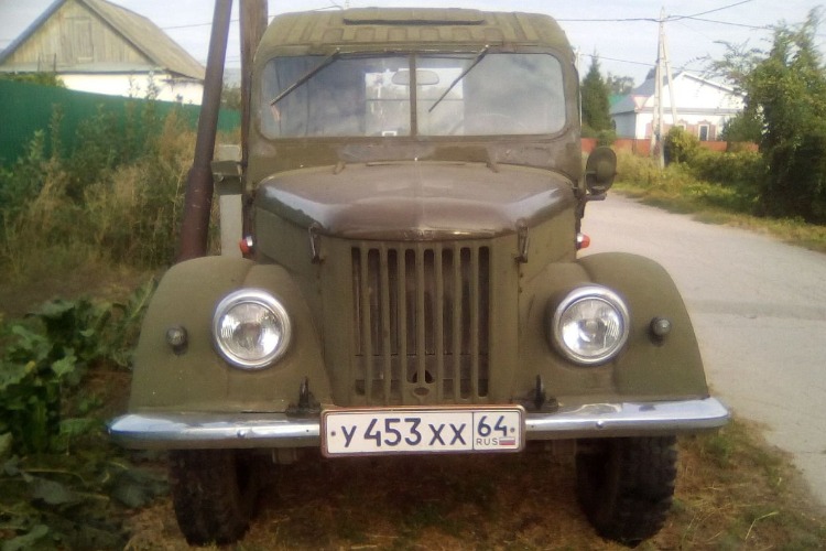 В Балакове выставлен на продажу раритетный внедорожник. Он был на ходу еще при Сталине