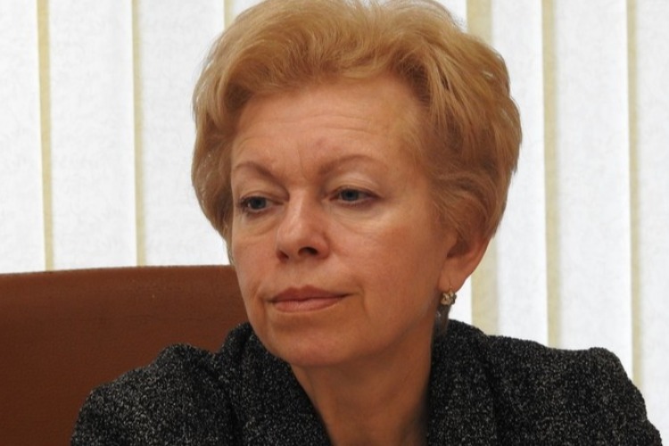 Экс-министра Мазину обвиняют в поставке фальсифицированных аппаратов УЗИ в Балаково