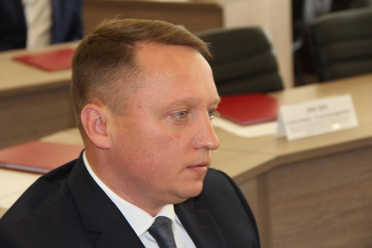 Роман Ирисов: коммунисты Есипов и Анидалов больше заняты самопиаром, чем решением проблем своих балаковских избирателей