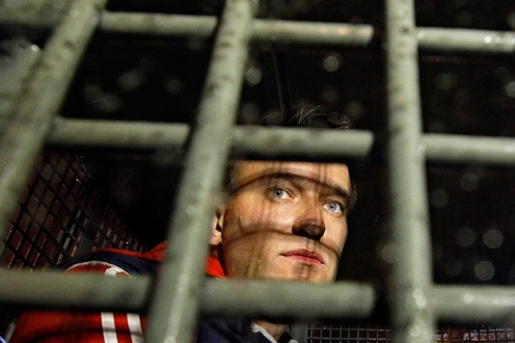Что случилось этой ночью. Навального доставили в СИЗО “Матросская тишина“