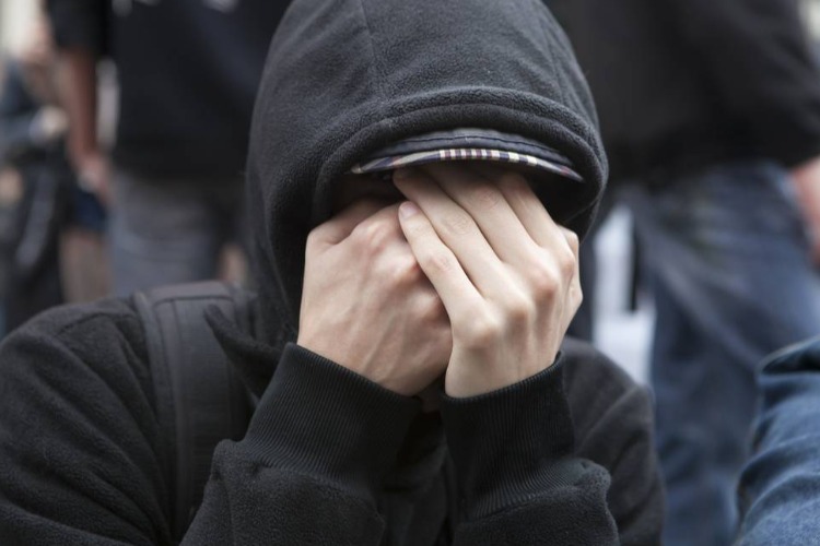 У 17-летнего жителя Балаково изъяли сверток с порошком
