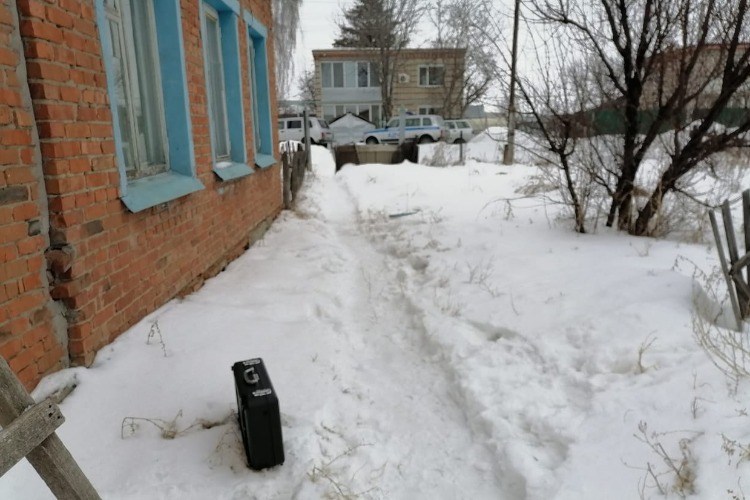 Под Балаковом обнаружено тело пенсионерки с окровавленным лицом