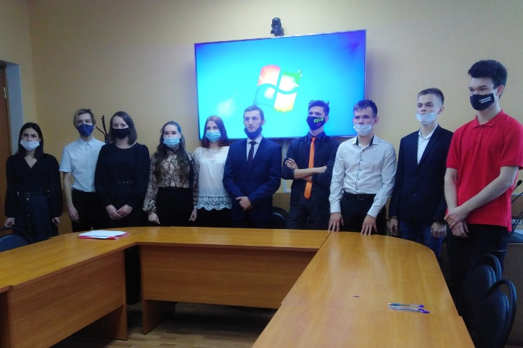 Балаковским чиновникам подготовили дублеров из числа студентов