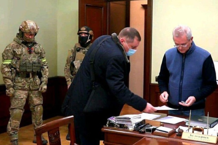 Пензенский губернатор въехал в Москву на комфортабельной взятке