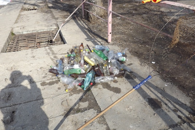 Волонтер из Балакова каждый год очищает любимый всеми водоем