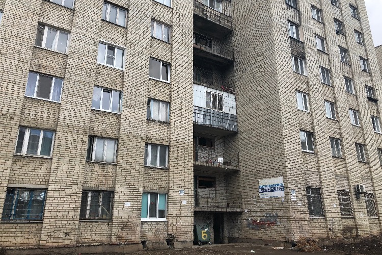 Есть женщины в русских селениях... Как Елена Ухова целой УКашке всю малину обломала