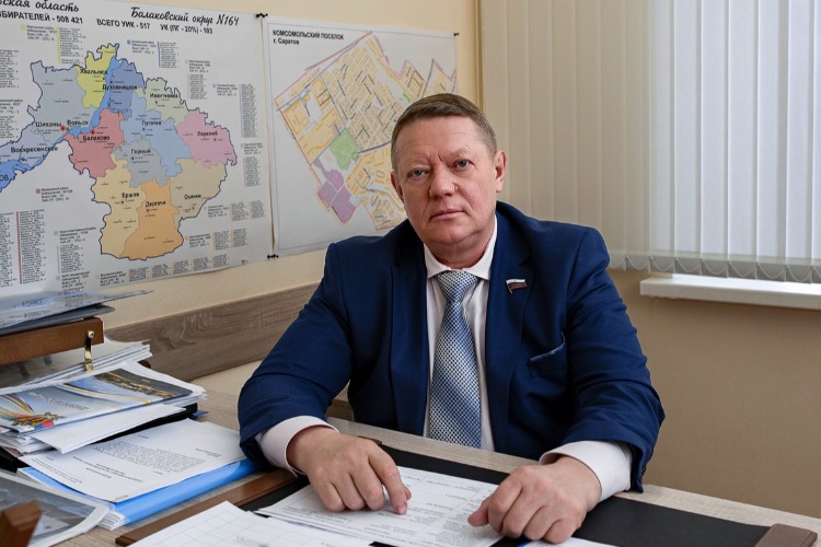 Документы на выдвижение в депутаты госдумы Николай Панков подал лично