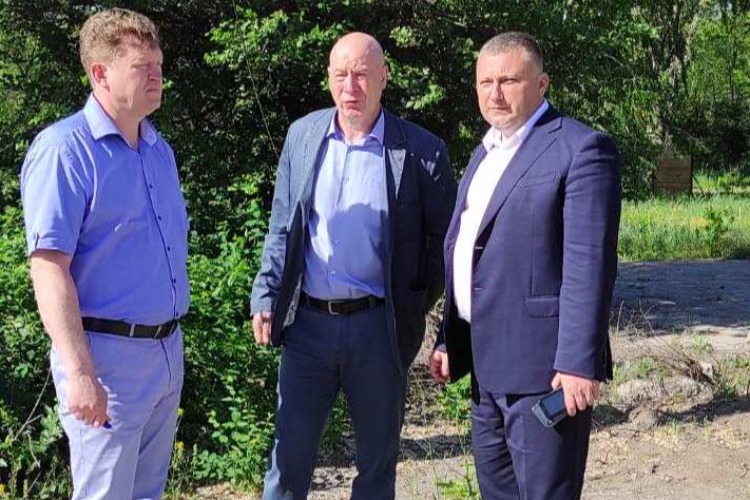 Порядок наведут хотя бы для собак