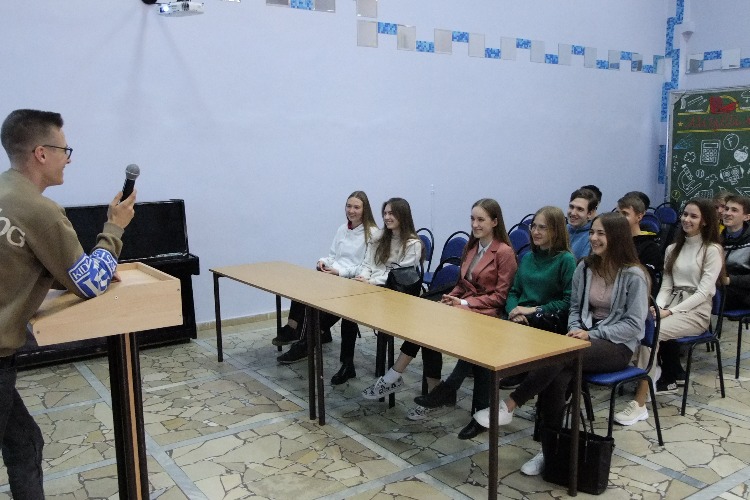 В дружбе с наукой. Новые шаги к вершинам познания