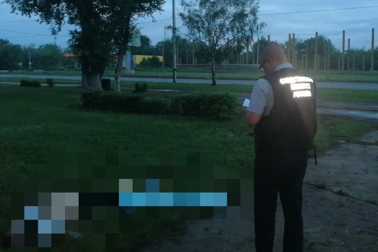В Балаково 28-летнего мужчину убили на оживленной улице