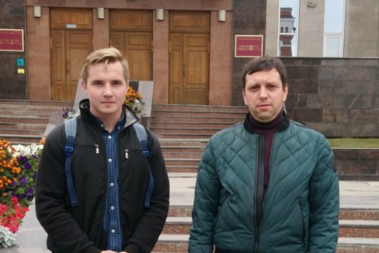 Балаковская “оппозиция“ набросилась на Караман после ее решения баллотироваться в Госдуму
