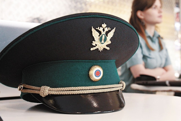 В Балаково судебные приставы засуетились только после прокурорской проверки
