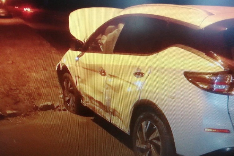 На трассе под Балаковом автоледи на Nissan стала виновницей столкновения