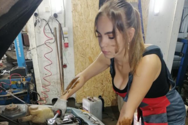 Обучение в автошколе бесплатно!