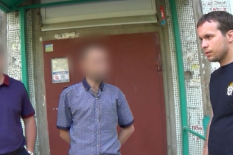 Отец вспомнил былую обиду и получил от сына смертельный удар ножом