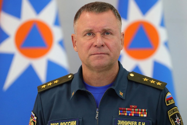 Спасая жизнь человека, погиб глава МЧС России Евгений Зиничев