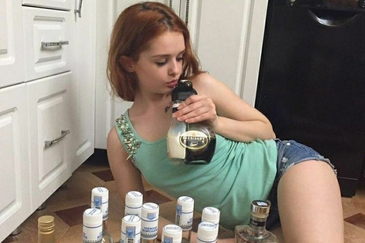 Следственный комитет изучить причины ухода 12-летней девочки в алкогольную кому
