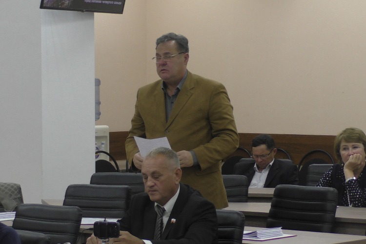 Депутат Торгашев усомнился в законности повального сноса ларьков в Балаково
