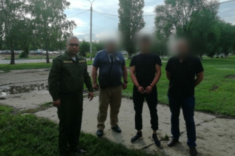 Случайная ссора на Вокзальной обернулась для жителя Балаково длительным сроком