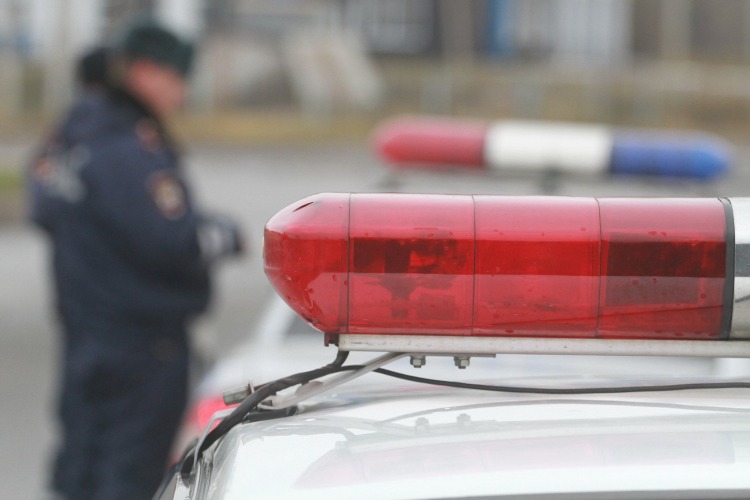 В Балаково водитель внедорожника сбил пешехода и скрылся с места ДТП