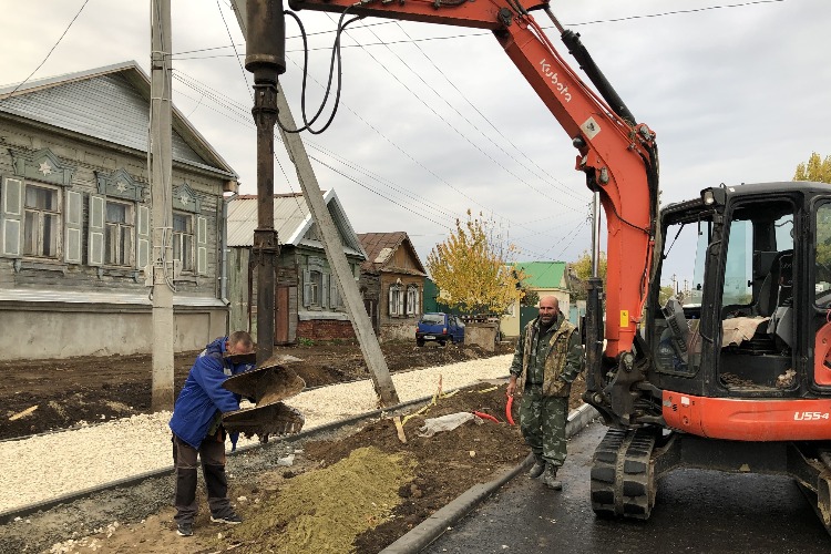 Улицу братьев Захаровых обещают сдать в эту пятницу и без освещения