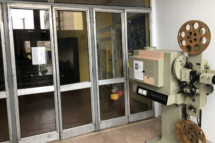В Балаково начали требовать QR-коды на входе в объекты культуры