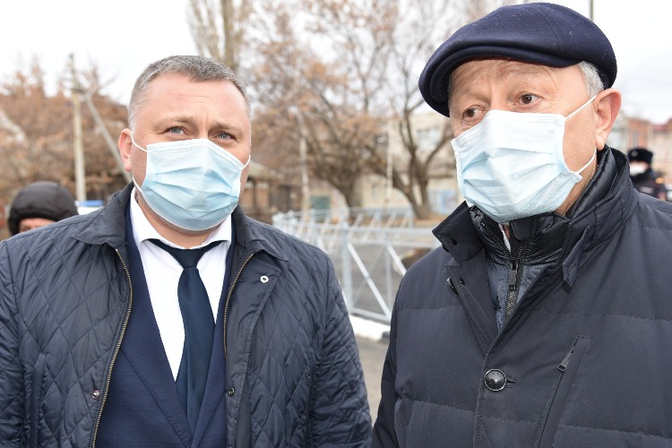 Сергей Грачев не выполнил поручение губернатора по сдаче новой дороги в Балаково