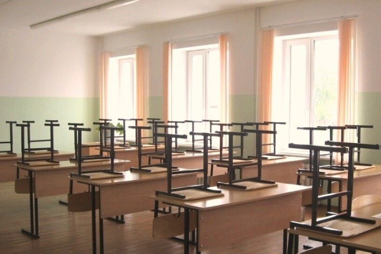 В Балаково на карантин по Covid-19 закрыты 36 классов в 19 школах