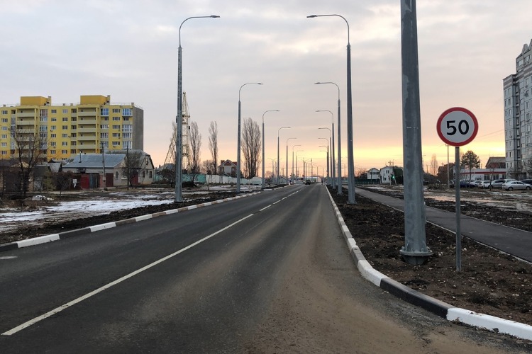 В Балаково открыли долгожданную новую дорогу на Братьев Захаровых