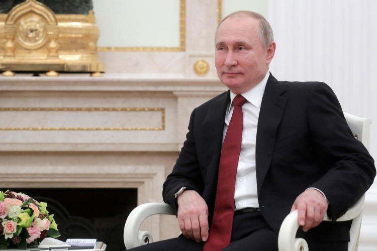 Что случилось этой ночью. Путин поздравил россиян с Днем Героев Отечества