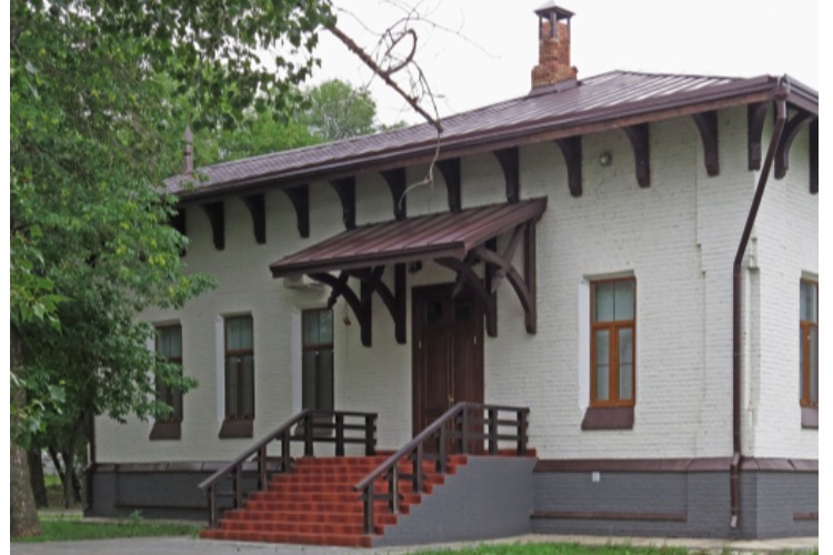 Дворянское гнездо в Алексеевке как символ преемственности власти