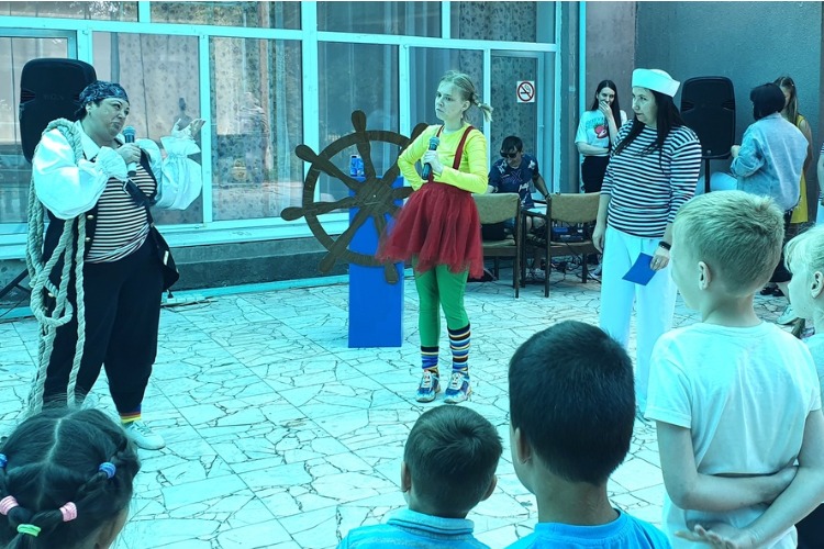 С детьми беженцев Донбасса провели литературно-игровую программу