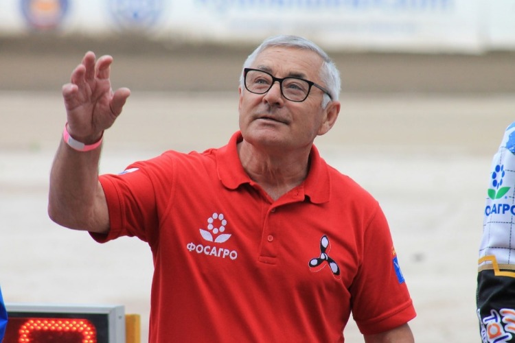 “Турбина“ поздравит главного тренера с днем рождения ударной тренировкой