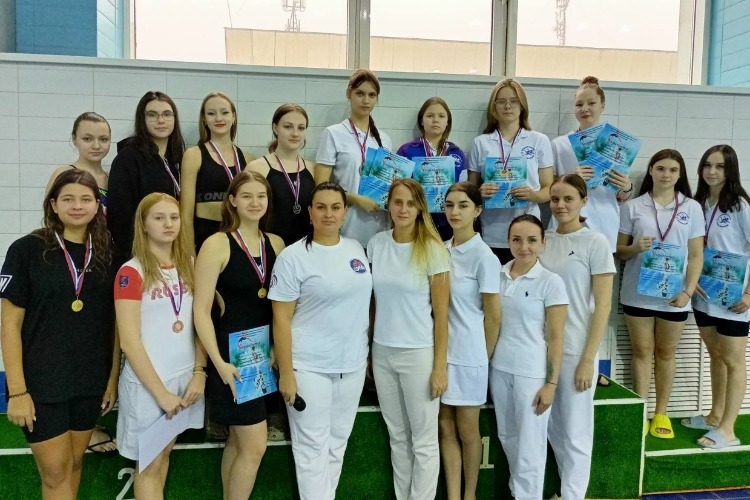 Балаковские синхронистки заняли призовые места на Чемпионате области