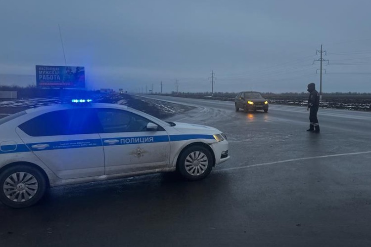 Утро на дорогах выдалось более чем проблемное