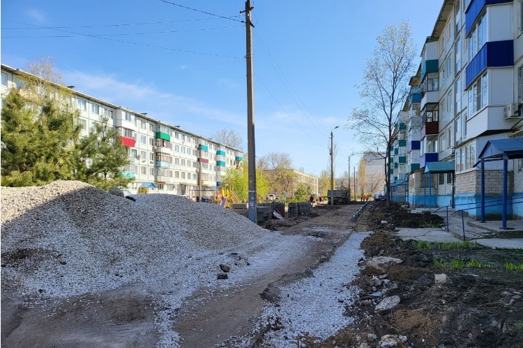 Хватит ли 307 млн “Володинских“ рублей для победы над разрухой дворов?