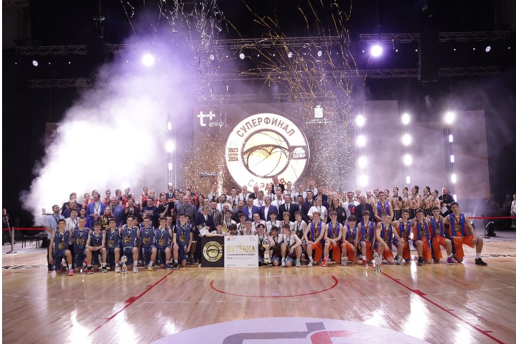 В Саратове завершился Суперфинал Чемпионата Школьной баскетбольной лиги “КЭС-БАСКЕТ“