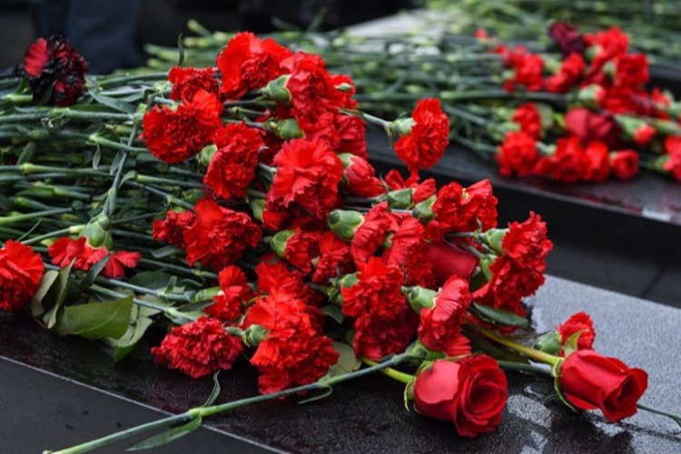 На этот раз похоронили троих погибших на СВО - Романа Чеплагина, Алексея Галина и Евгения Андреева