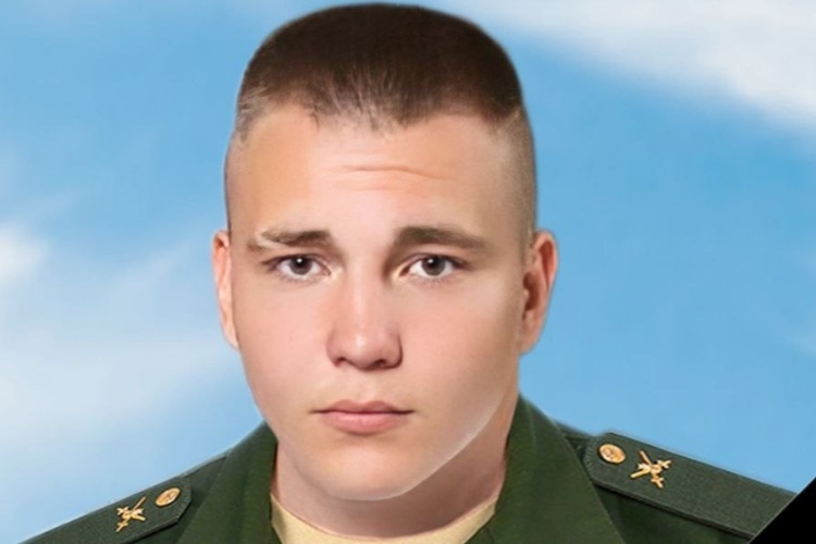 Сегодня родные и близкие простились с погибшим на СВО Данилом Кузнецовым