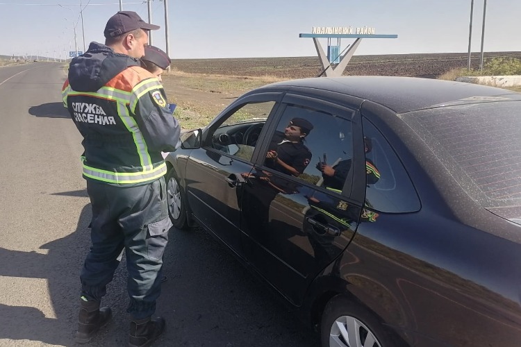 Водителей пытались образумить на фатальной трассе курортников