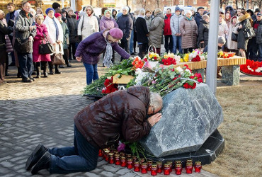 Обошлись без речей поминальных. Как прошла акция в годовщину трагедии в “Зимней вишне“