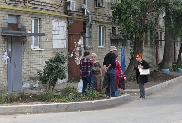 Балаковцы подозревают, что УК обманывает жильцов дома. Фото. Видео