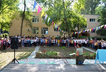 Дети нашли себя и познакомились с Ровесником