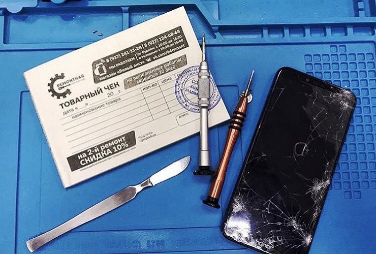 Если Аист поцарапал ваш экран. Кто поможет разрешить спор клиента и ремонтника