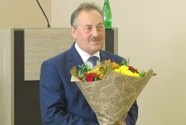 Районное собрание снова доверили возглавить Константину Кузнецову