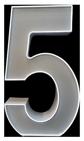 Цифра «5» с неоном объемная