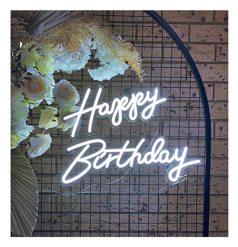 Неоновая вывеска «Happy Birthday »