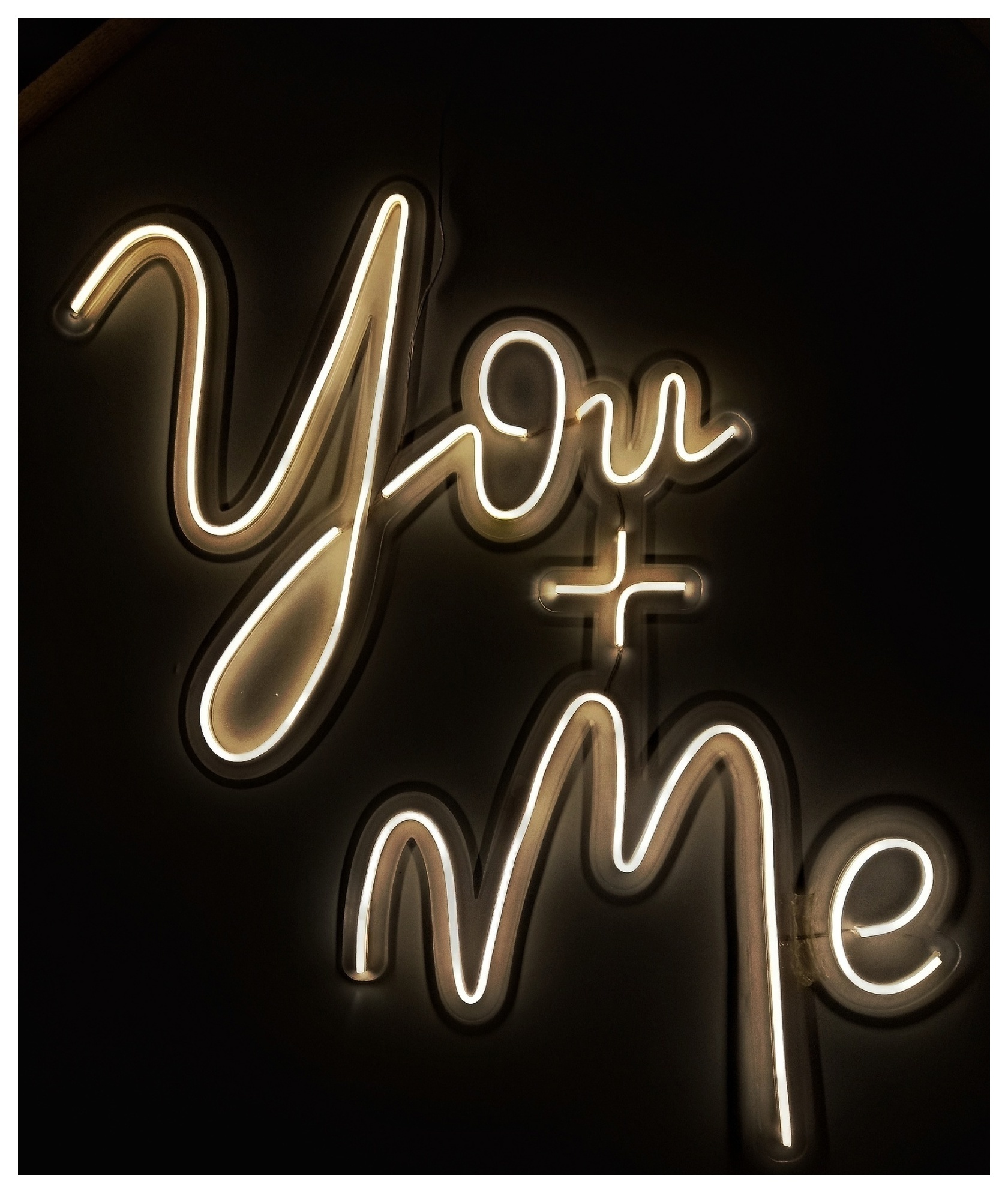 Вывеска неоновая «YOU + ME» ТЁПЛАЯ